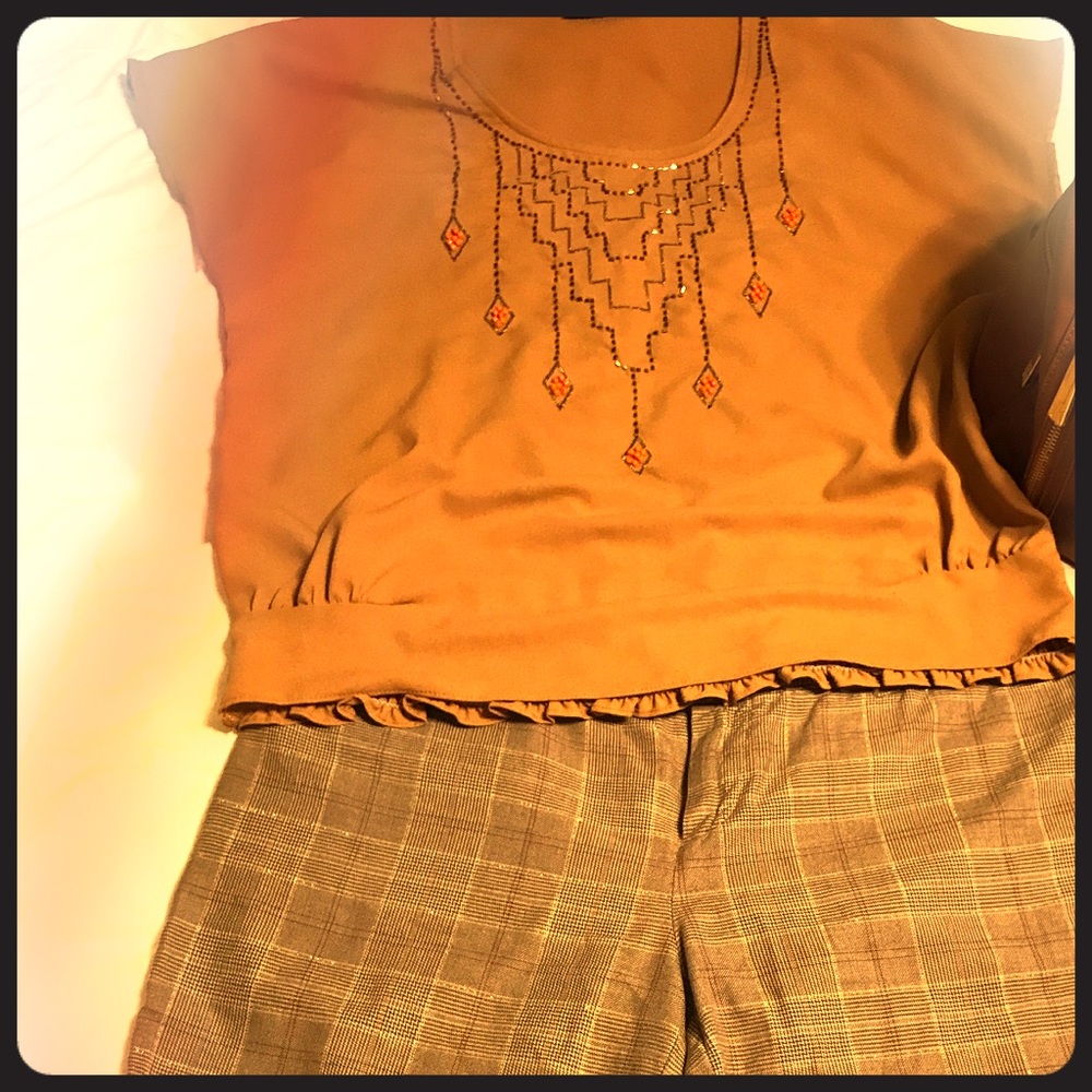 Relaxed Fit Hemmed Capri