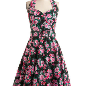 NWOT Hell Bunny Vixen halter black & floral dress