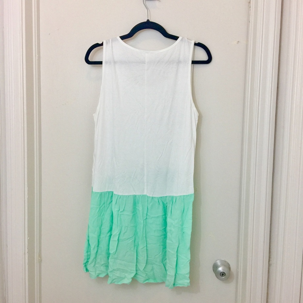 Sun n Moon Loose Ombré Tank Top - Picture 2 of 2