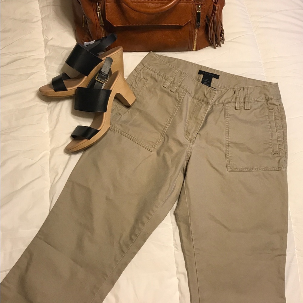 Khaki Cropped Pant