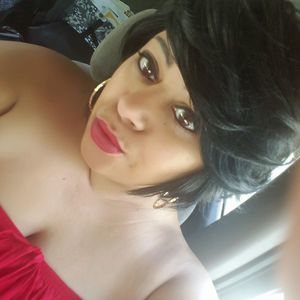 Meet your Posher, Moneke