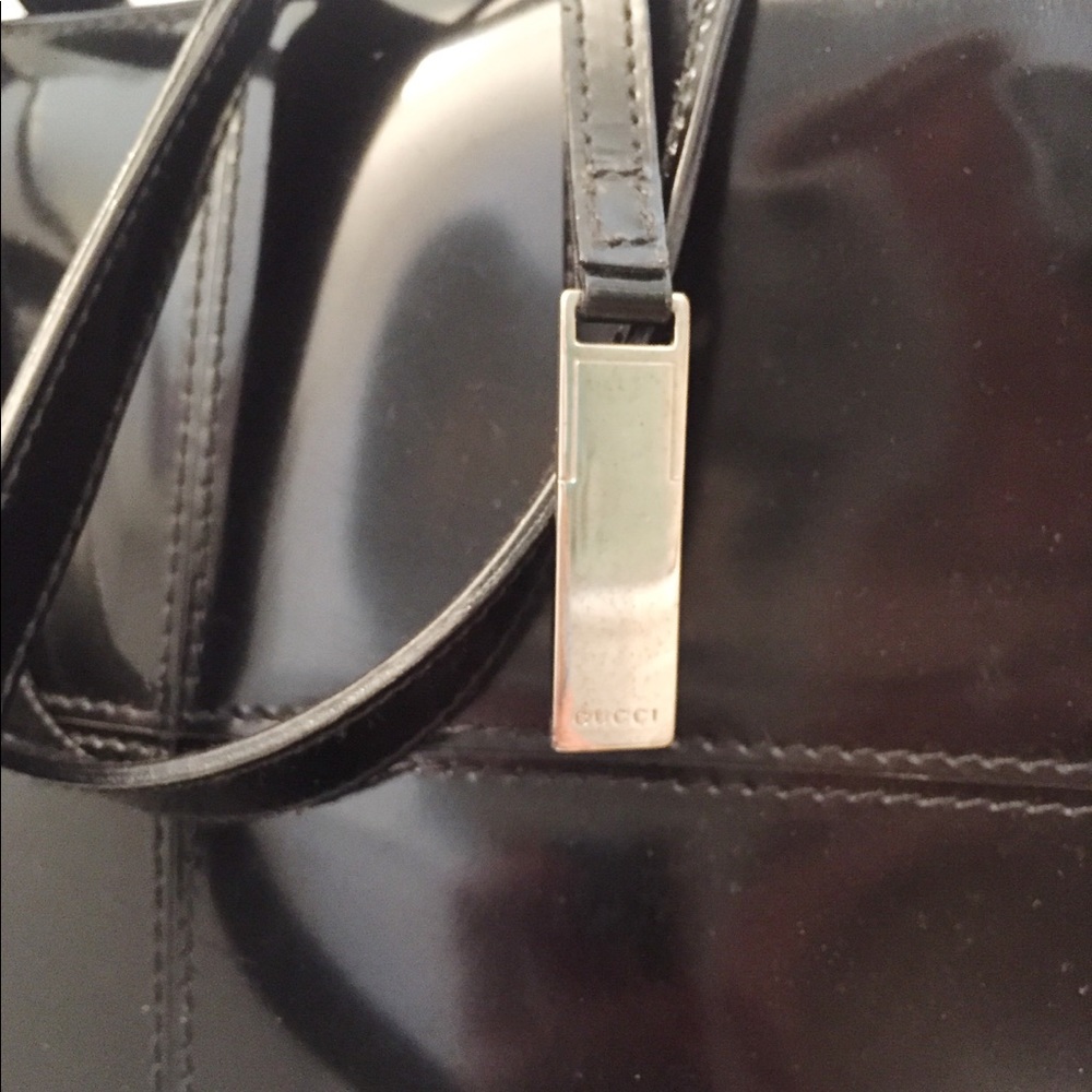 Black Gucci messenger tote