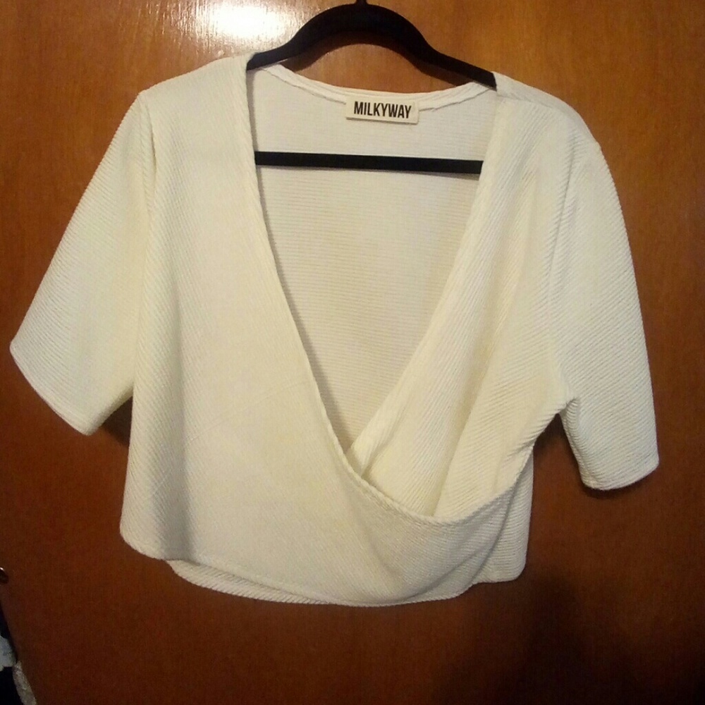 ⛄NEW⛄White crop blouse