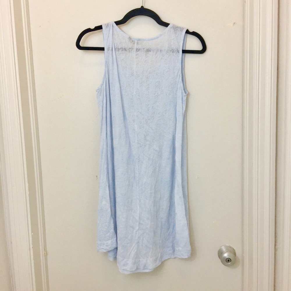 Light blue sheet tank top - Picture 2 of 2