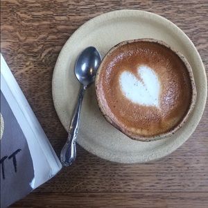 Meet your Posher, Ele