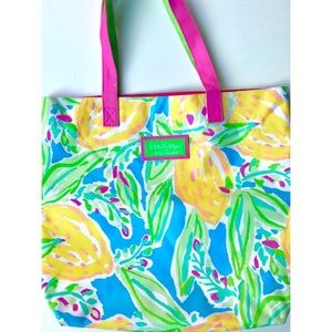 ☀️ Brand new Lilly Pulitzer tote bag ☀️