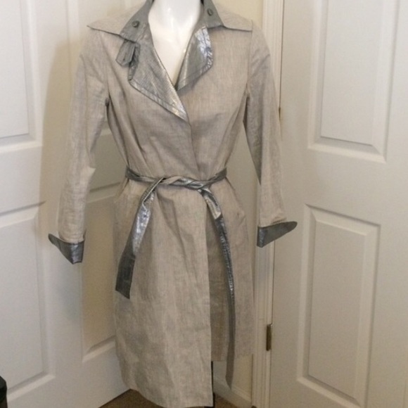 Rain coat / Trench coat / Jacket - Picture 1 of 2
