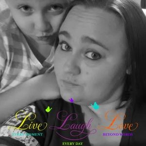 Meet your Posher, Nikki