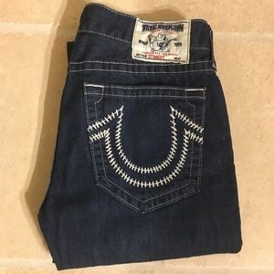 Like new MENS True Religion Jeans