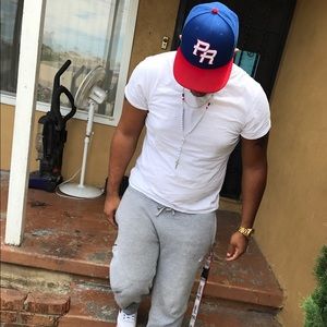 Meet your Posher, Aaron