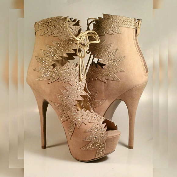 TAN CUT OUT BOOTIES - Picture 2 of 6