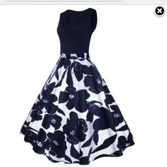 Vintage inspired dress size xl fits like a large. - Picture 2 of 3