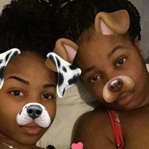 Meet your Posher, Candice