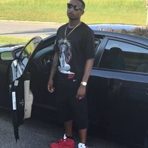 Meet your Posher, Miles