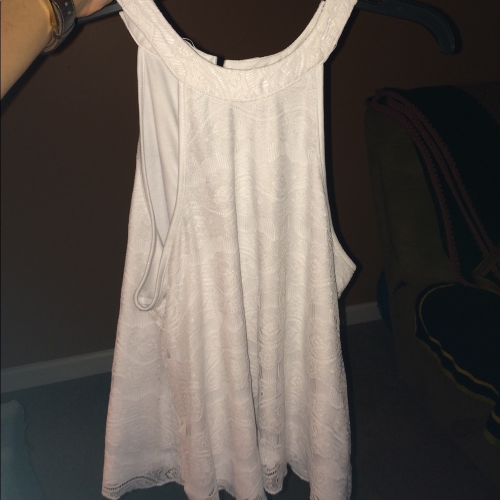 Beautiful laced flowy blouse