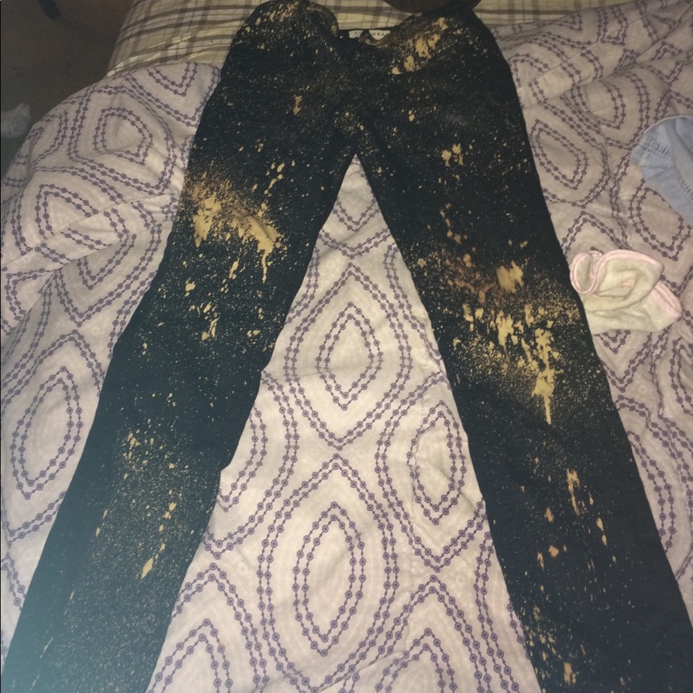 Bleached fit pants . Actually size 1