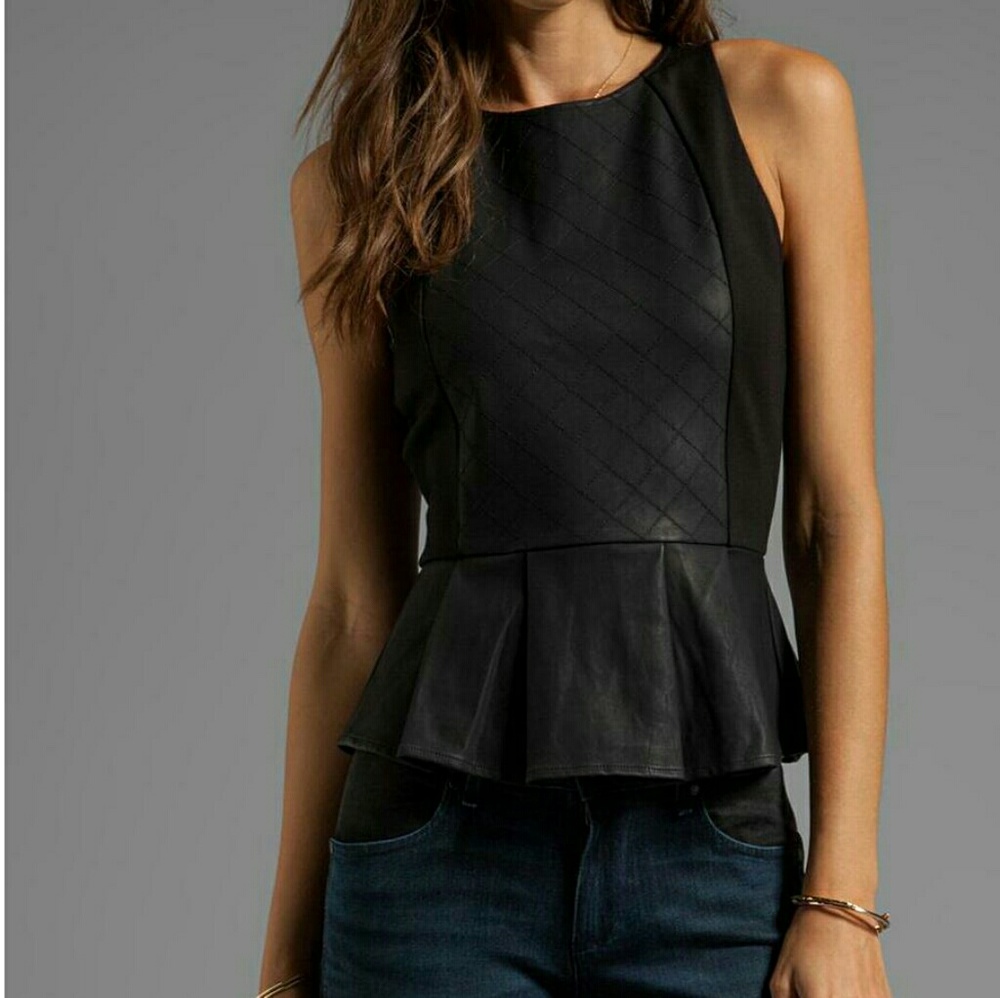 🎉DOLCE VITA🎉 Black Faux leather peplum top sm