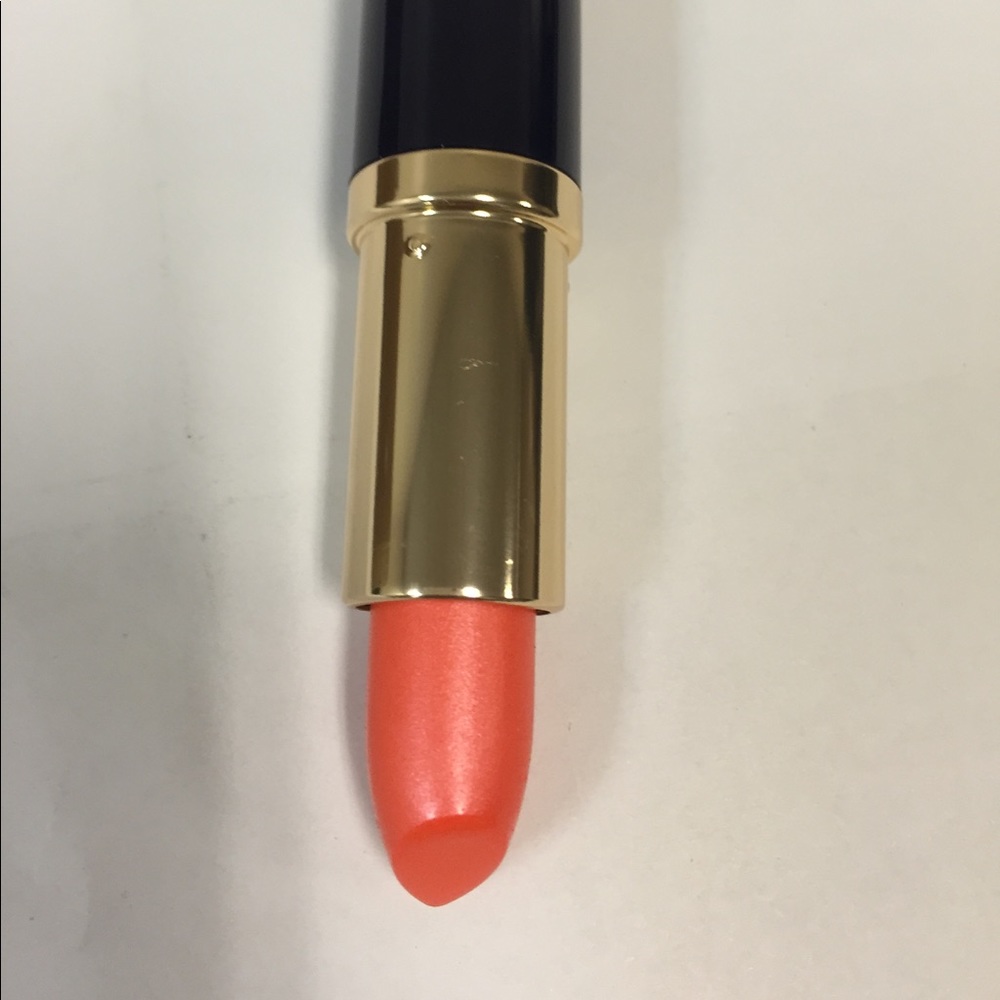Estée Lauder lipstick Melon Shimmer