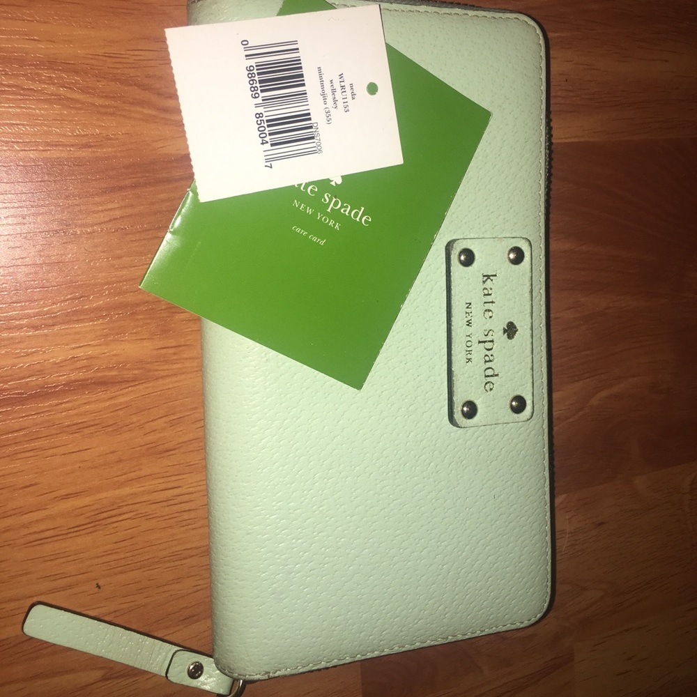 Kate Spade Mint Wallet