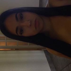 Meet your Posher, Perla