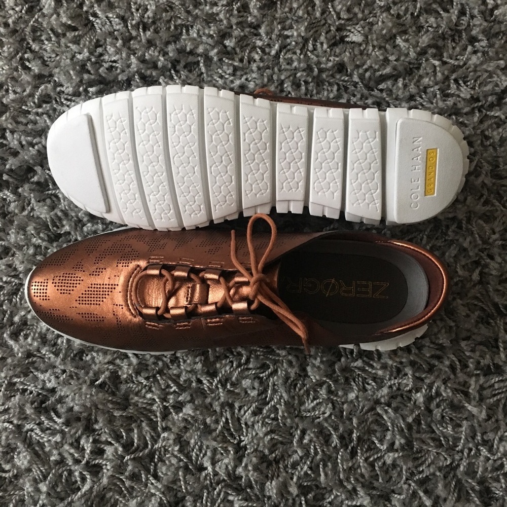 Meet your Posher, Mercella