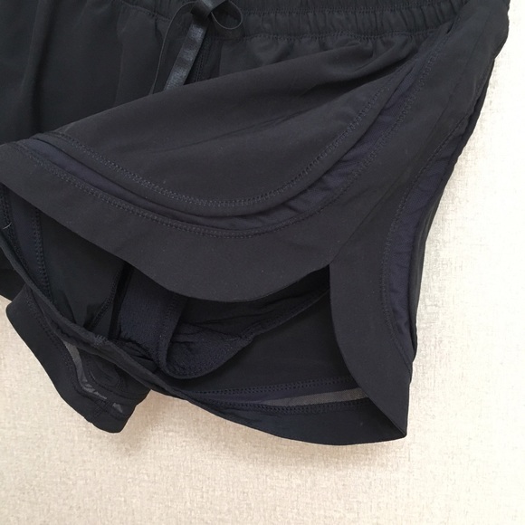 Lululemon Logo Running Shorts with Built-in Brief - Picture 4 of 8
