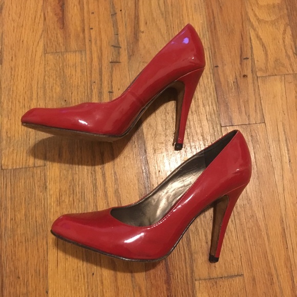 ALDO red patent pumps - Picture 2 of 4