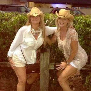 Meet your Posher, Catherine