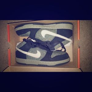 Nike Dunk Mid Tweed