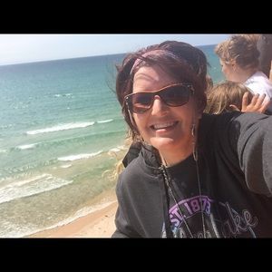 Meet your Posher, Dawn