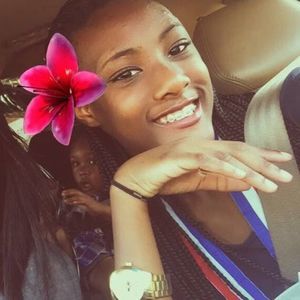 Meet your Posher, Zoe