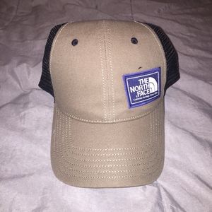 The NorthFace Trucker Hat
