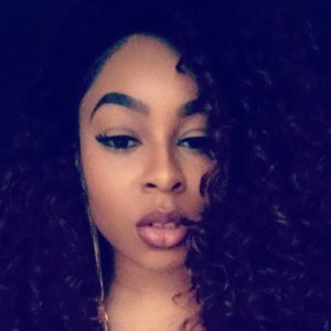 Meet your Posher, Keva