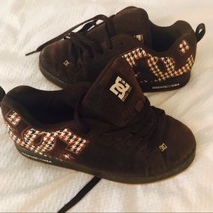 ❤️ Almost NEW, DC Vintage Sneakers ❤️