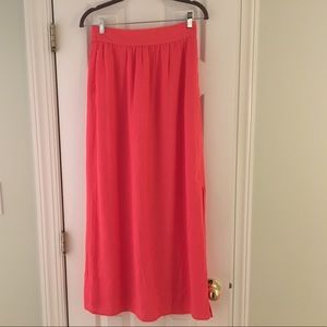 Loft skirt
