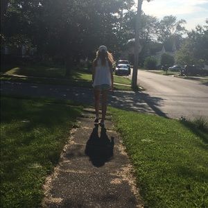 Meet your Posher, Avery