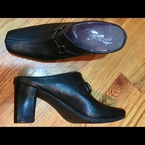 Brand New Aerosoles Heeled Mules
