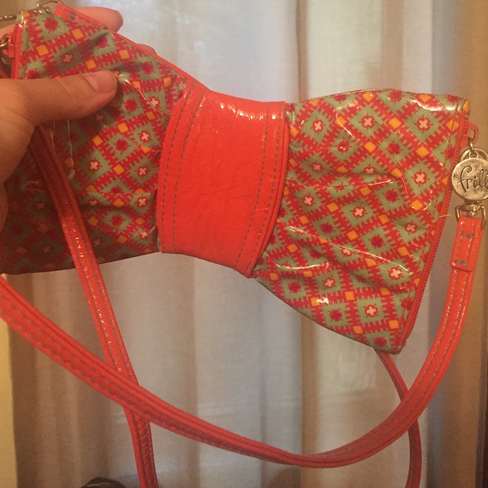 Vera Bradley Frill Crossbody minibag
