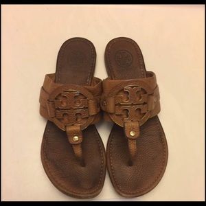 Authentic Tory burch sandals.