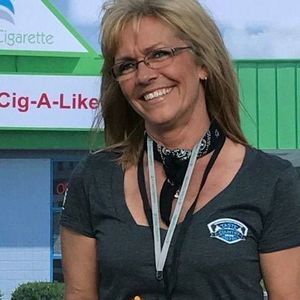 Meet your Posher, Polly