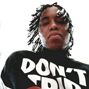 Meet your Posher, Deandre