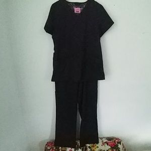 ***Dansko****Scrub Set