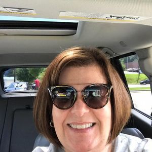 Meet your Posher, Pamela