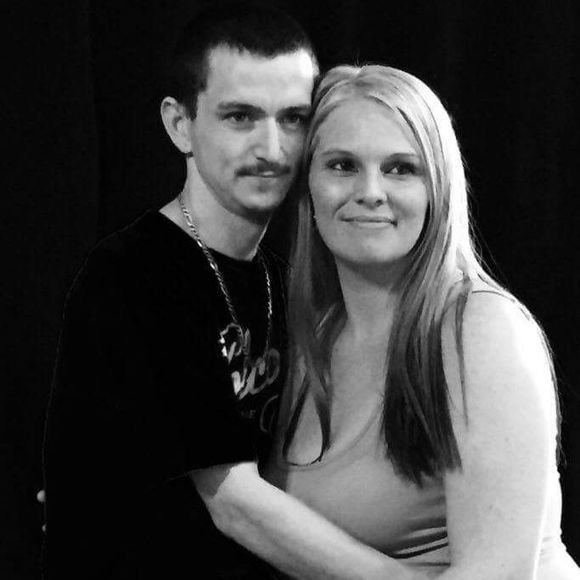 Meet your Posher, Amanda - Picture 1 of 1