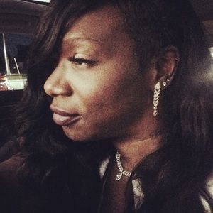 Meet your Posher, Alice