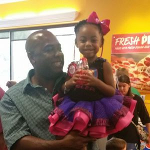 Meet your Posher, Derrick