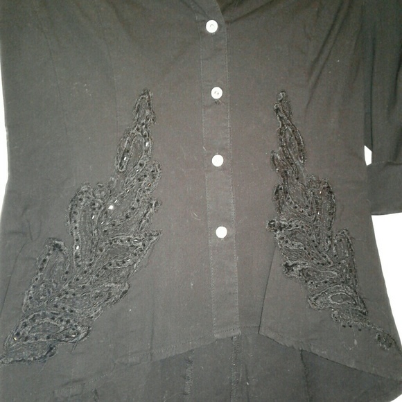 BLACK HALF WAY LACED SLEEVED BLOUSE - Picture 4 of 4