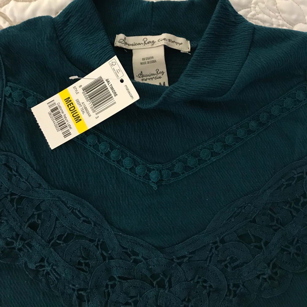 Brand new American Rag cold shoulder top.
