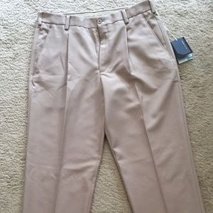 NWT Nike dri fit khaki golf pants 34x 32