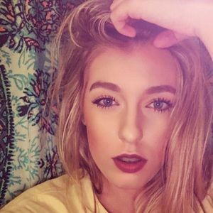 Meet your Posher, Lindsey